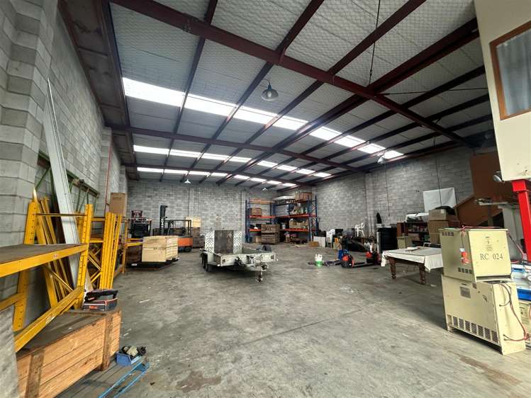 11 Bassant Avenue Penrose_3