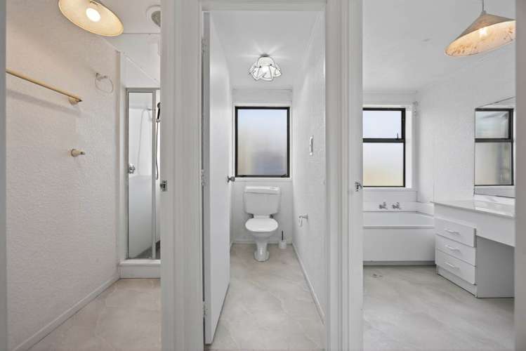 1 Skilling Place Farm Cove_10