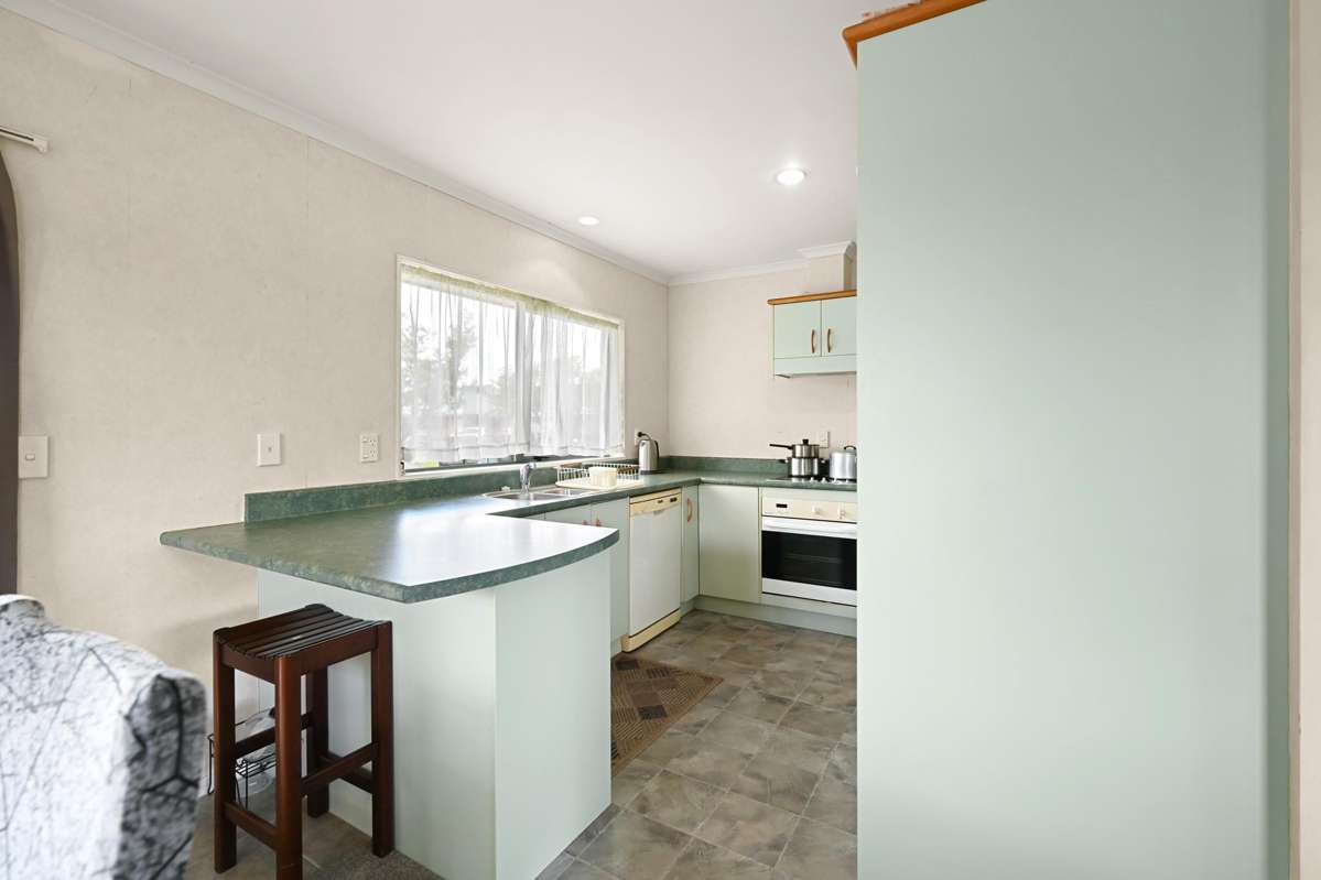 1 Wimbledon Close_2