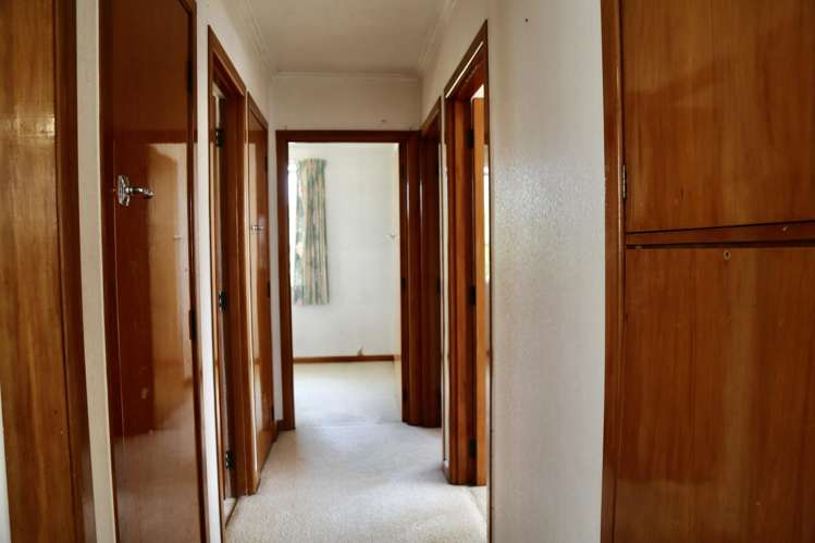 6 Kuaka Place New Lynn_17