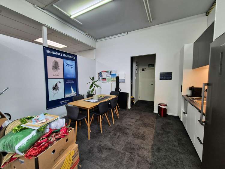 80 Main Road Kumeu_4