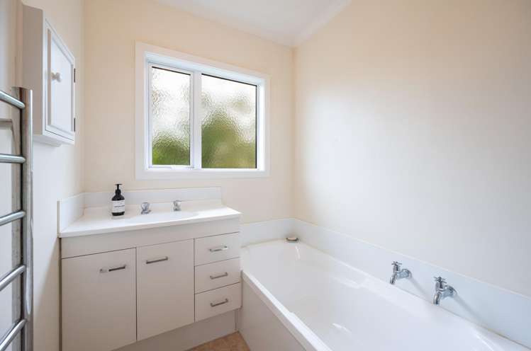 9 Sovereign Street The Wood_20