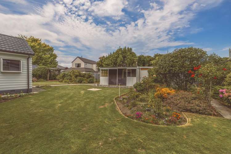 25 Derrett Place Saint Martins_14