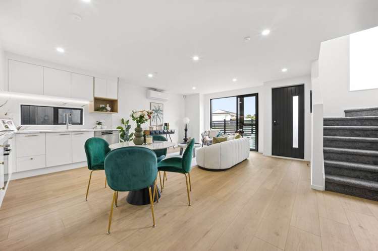 38A-38E Reelick Avenue Pakuranga Heights_7