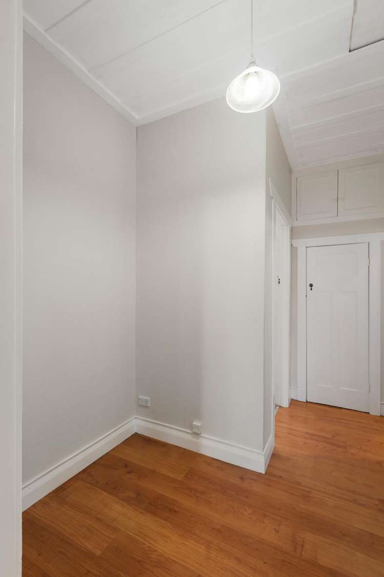 1 Russell Street Paeroa_14