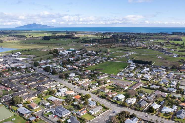 6 Kauri Street Otaki_1