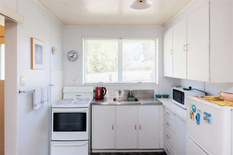 149a High Street Bulls_10