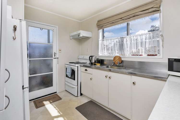 1/17 Roberts Road Te Atatu South_5