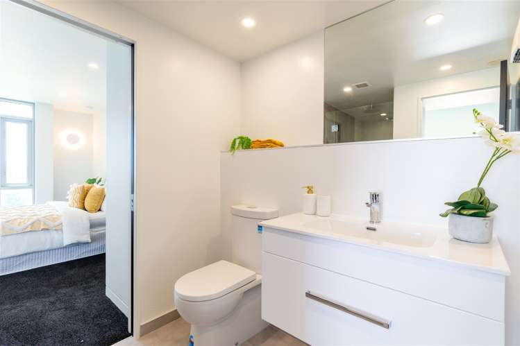 9/272 Marine Parade New Brighton_13