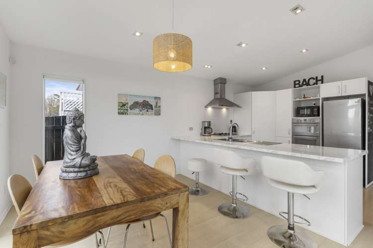 11a William Bayes Place Red Beach_13