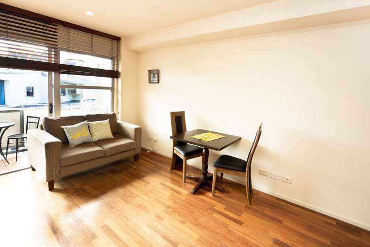 13E/82 Wakefield Street City Centre_6