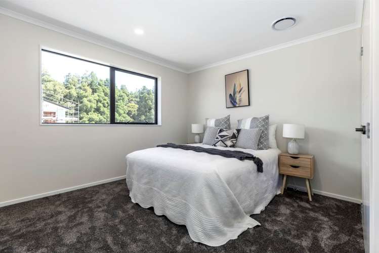 2a Hughs Way Flat Bush_20