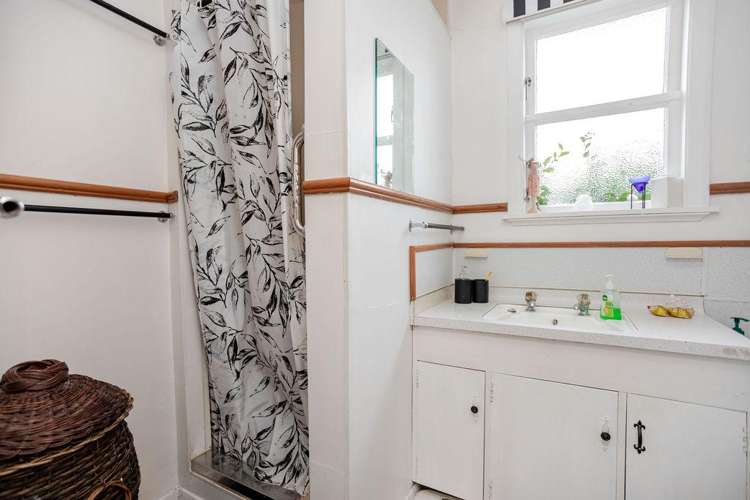 43 Barraud Street Dannevirke_11