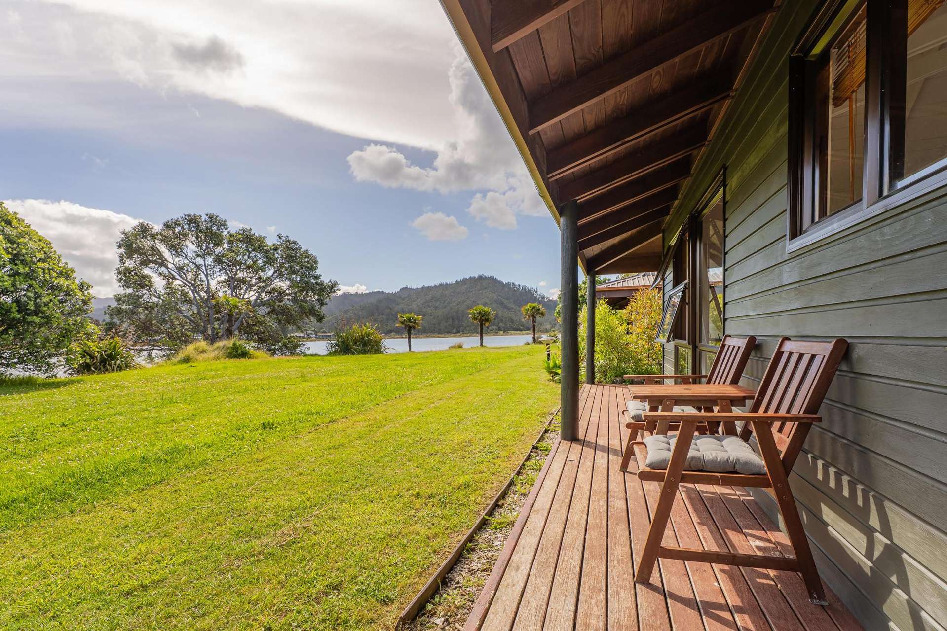 8/223 Main Road Tairua_0