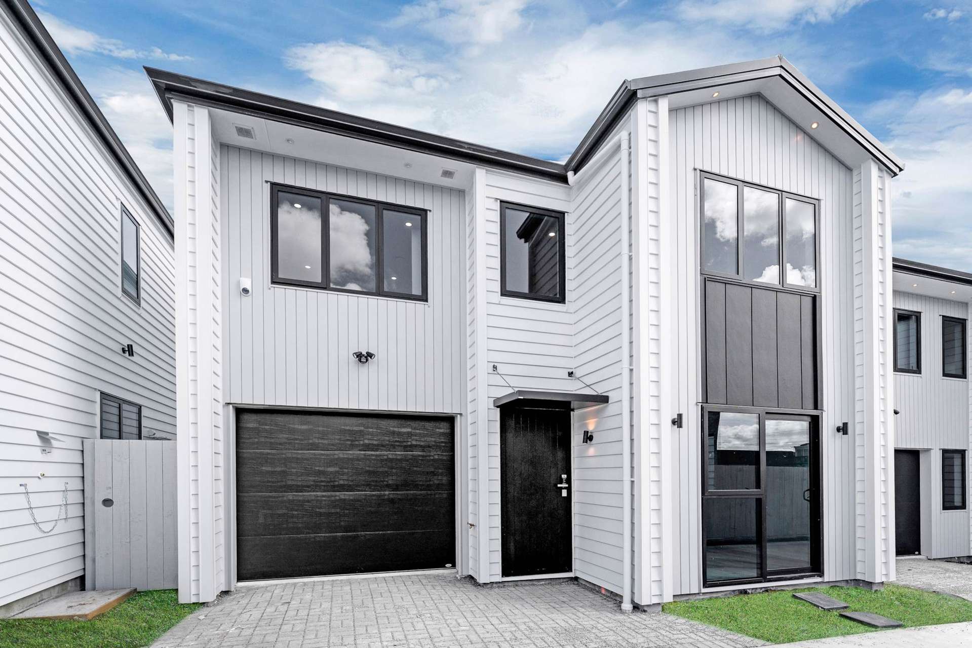 8b Gardiner Grove Mangere East_0