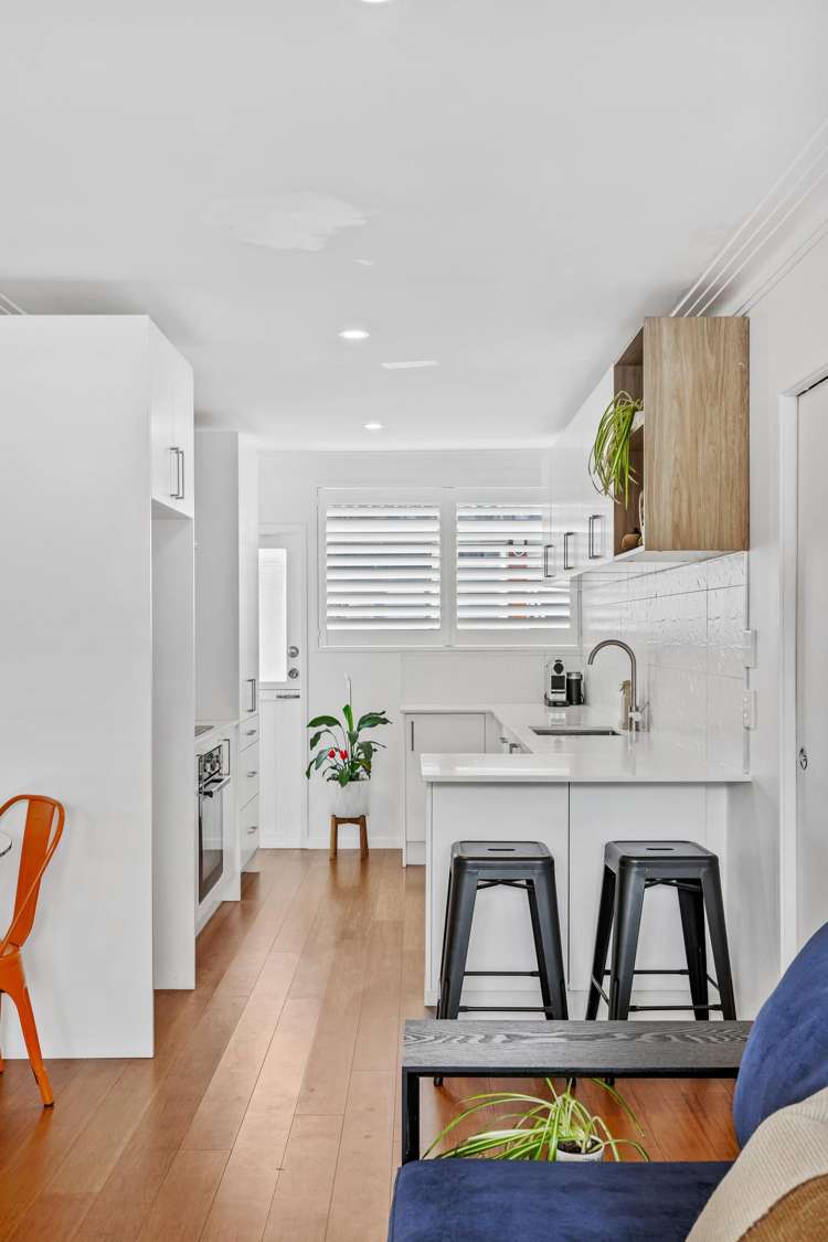 2/126 Astley Avenue New Lynn_17