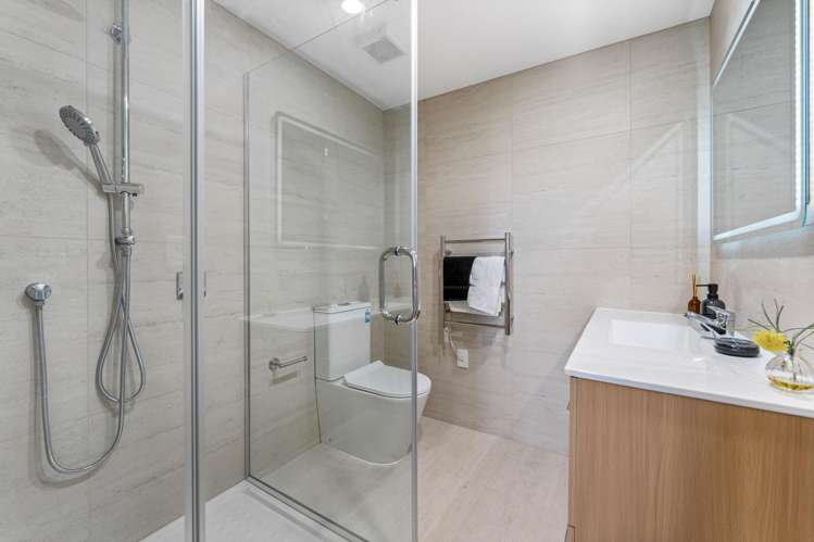 34 Cyclarama Crescent Massey_12