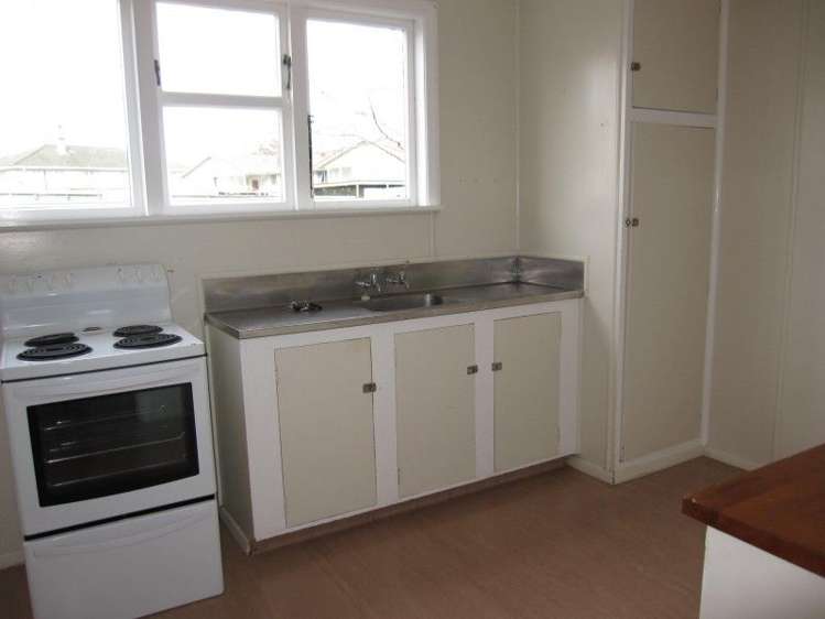 6 Chambers Crescent Waipukurau and Surrounds_3