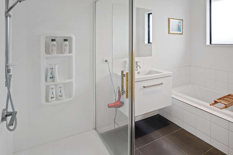 30 Pengover Avenue Leamington_14