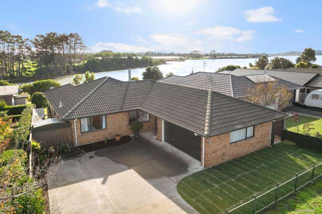 77 Elsie Drive Waiuku_4