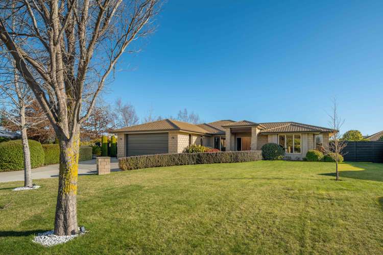 8 Kensington Place Springlands_3