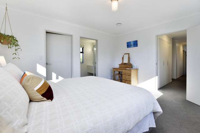 78 Washbourn Drive Richmond_1