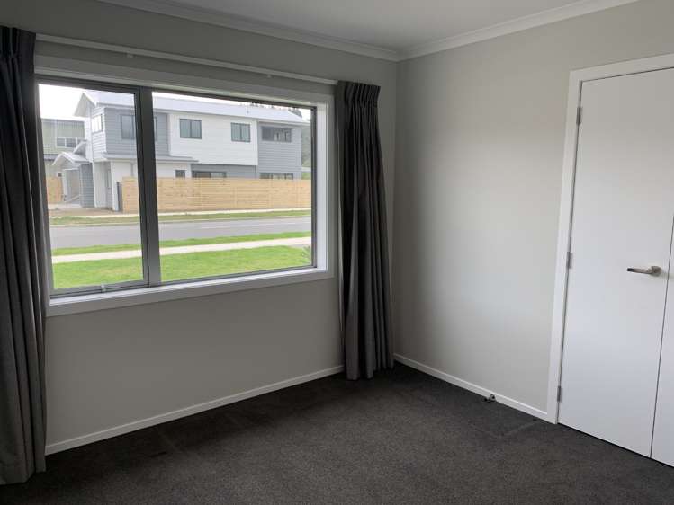 1 Grovedale Square 10629_7