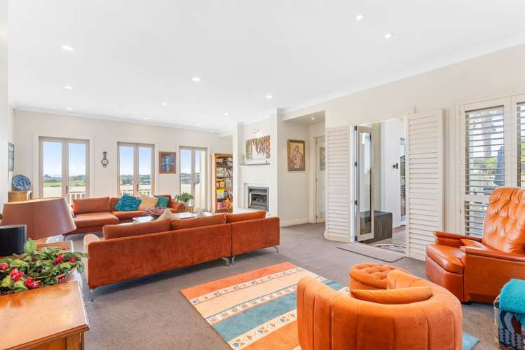 295 Pinecrest Drive Gulf Harbour_12