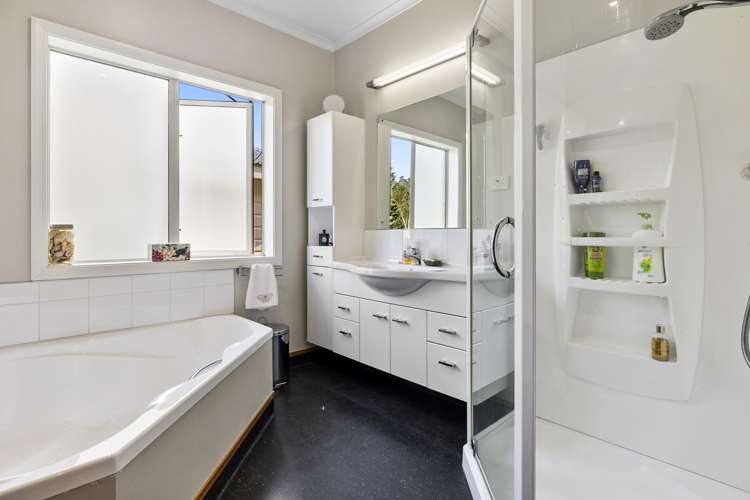 155 Hazlett Road North Taieri_14