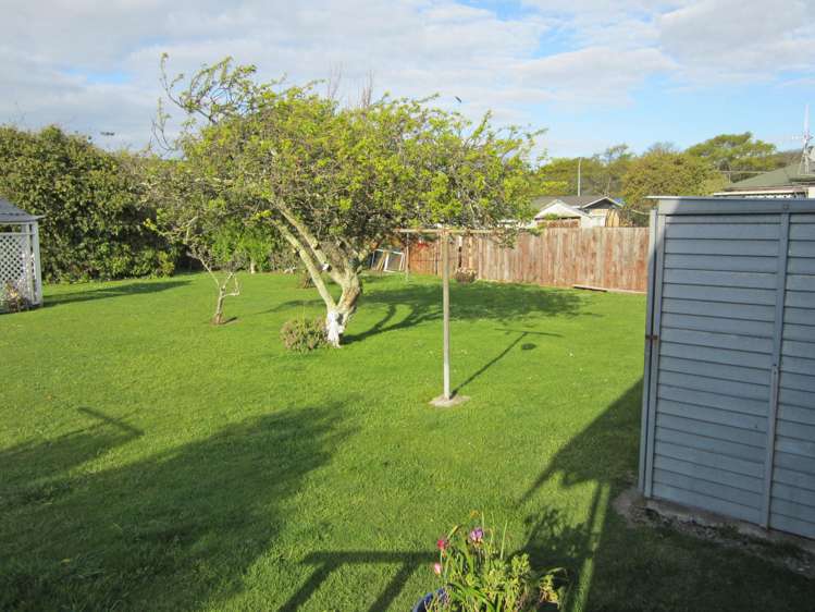 17 King Street Pahiatua_13