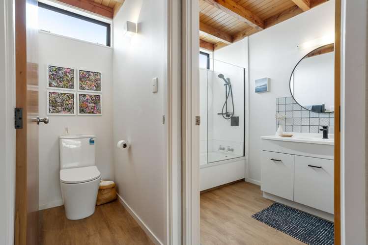 202 Beverley Terrace Whangamata_21