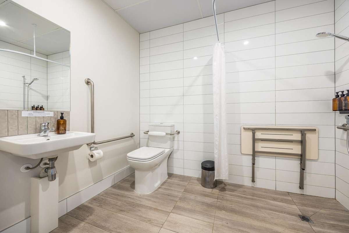 301/147 Victoria Street West_5