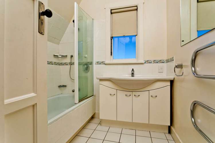 200 Hurstmere Road Takapuna_16