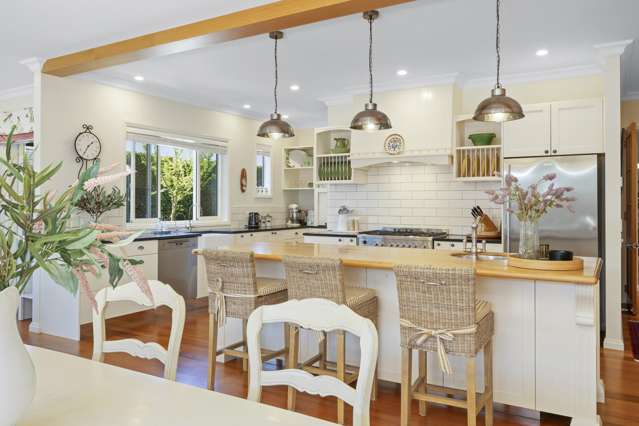 8B Sampson Avenue Waiwhakaiho_3