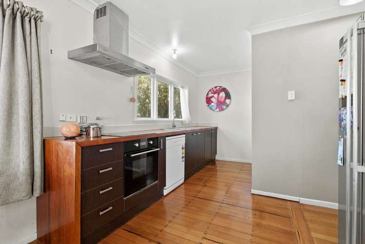 2/57 Mahia Road_2