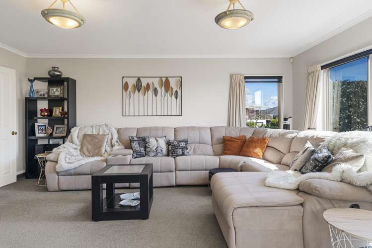 6 Downing Place Welcome Bay_7