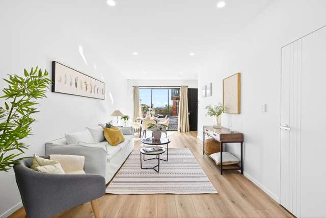 2/233 Great North Road Henderson_1