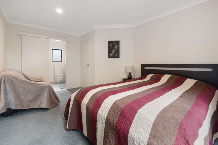 11 Bayfair Drive Mount Maunganui_13