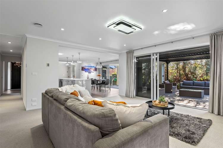 12 Simmonds Crescent Springfield_5