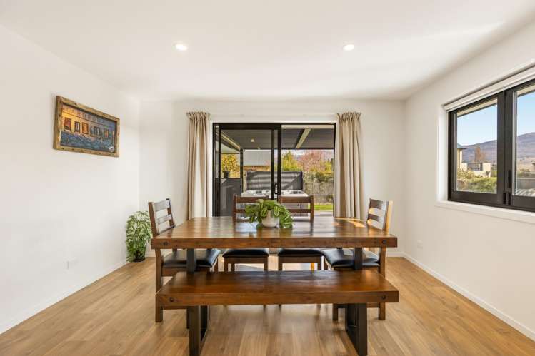 69 Wallis Drive_4
