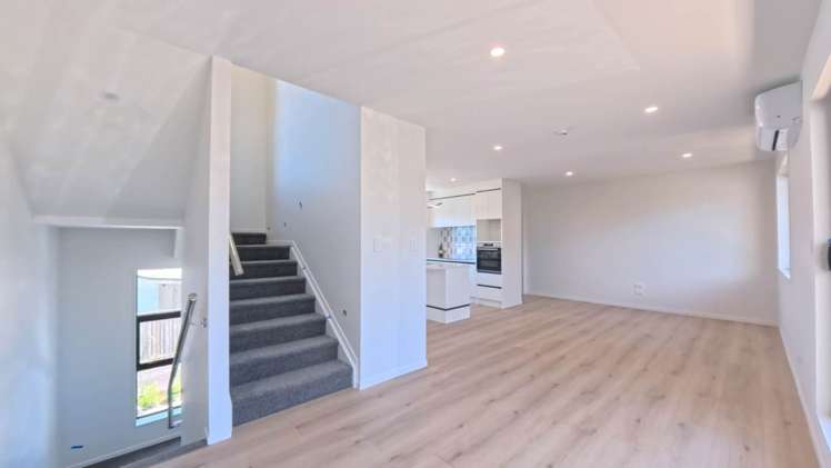 7C Titirangi Road New Lynn_2