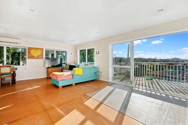 4B Scott Road Stanmore Bay_4