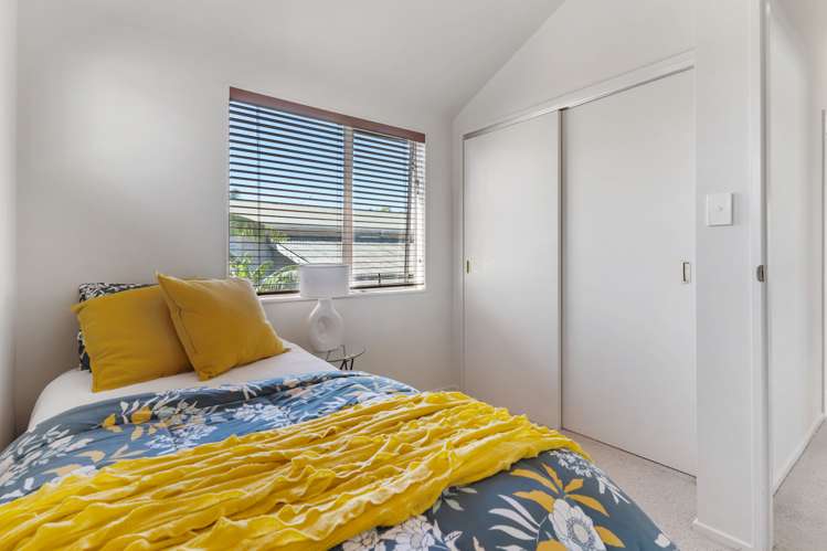 2b Hall Avenue Mangere_9