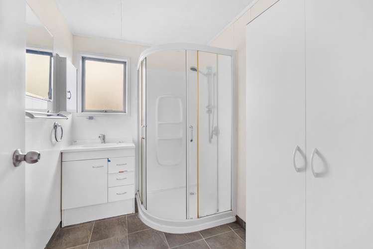 73 Great North Road Te Kamo_22