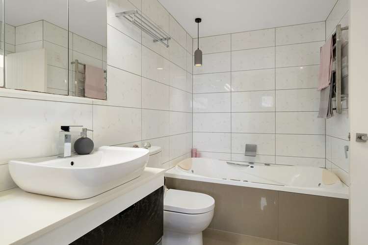 40 Dart Place Fernhill/Sunshine Bay_8