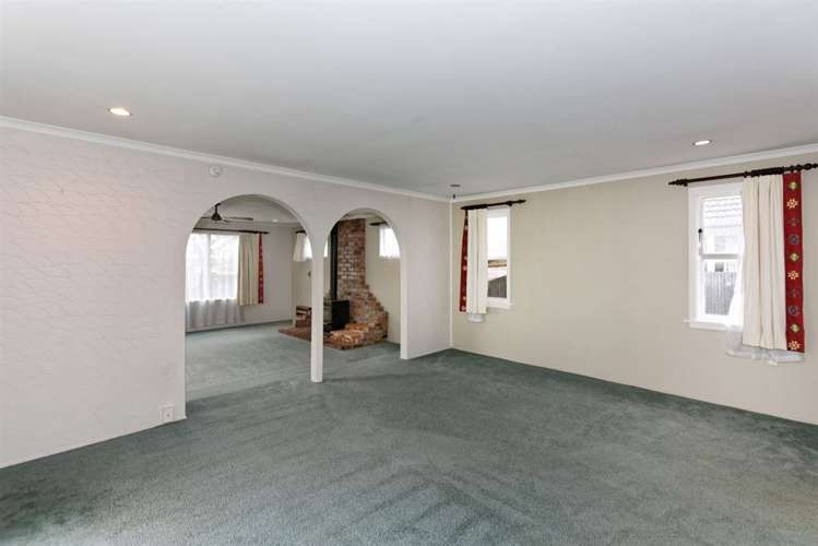 15 Wycola Avenue Hei Hei_3