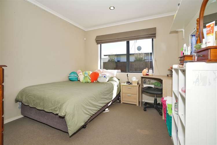 65 Farringdon Avenue Rototuna North_8