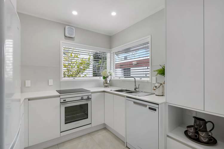 4/55 Cook Street Howick_9