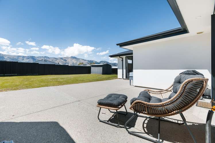10 Magpie Place Lake Hawea_13