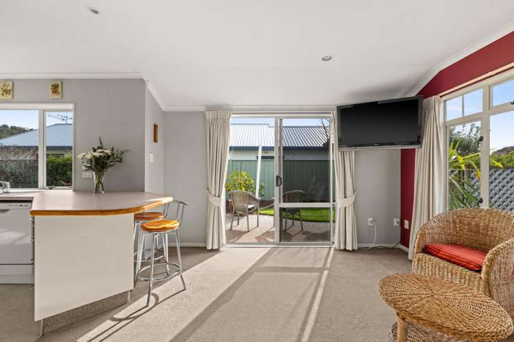 52 Kensington Drive Taradale_9